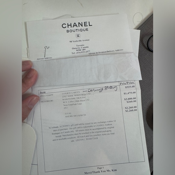 Authentic Chanel medium pouch - Picture 7 of 9